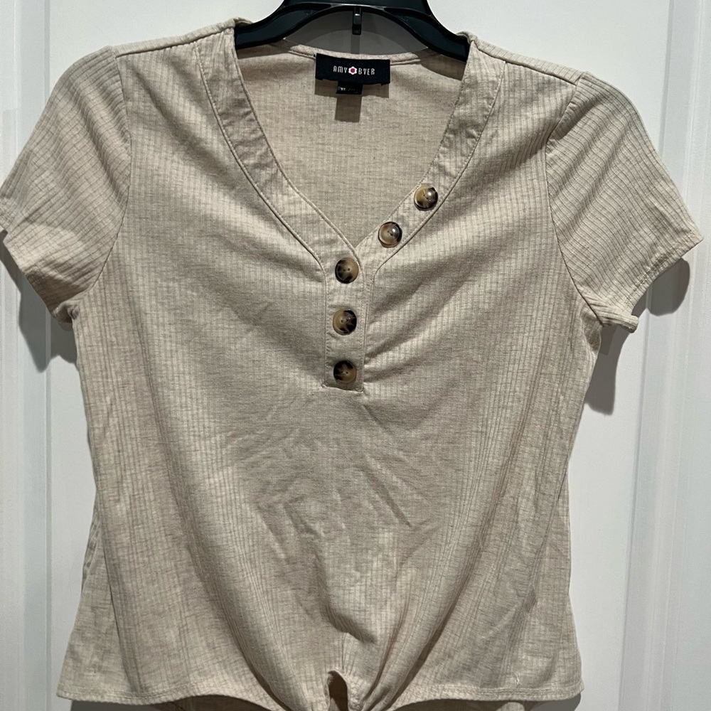 Amy Byer Tie Front Crop Top, Sz XL